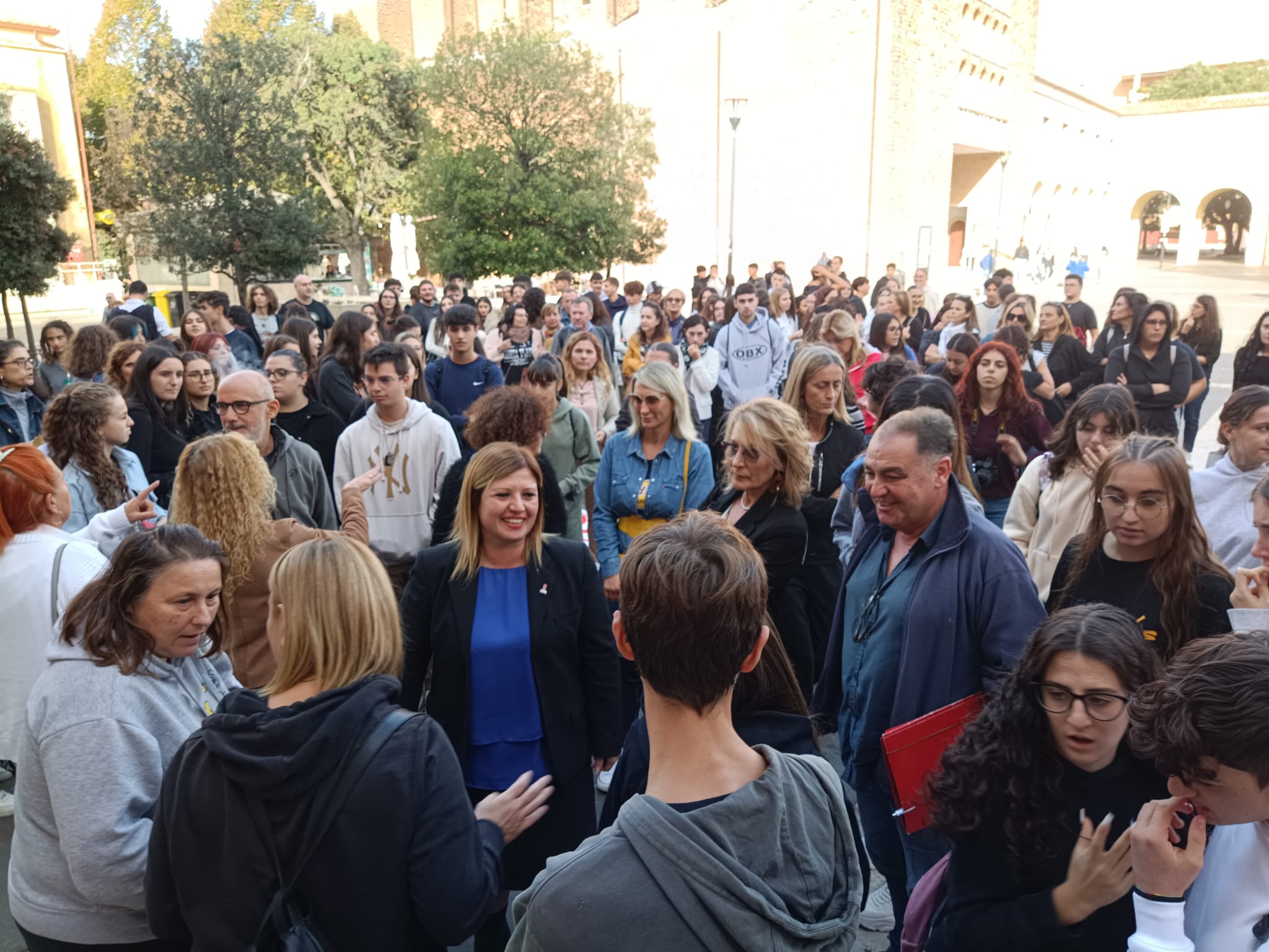 manifestazione studenti in piazza