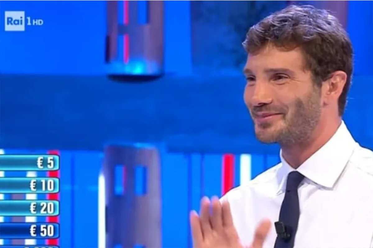 Affari Tuoi Stefano De Martino