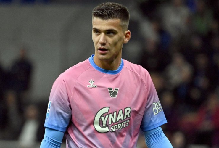 Filip Stankovic con la maglia del Venezia