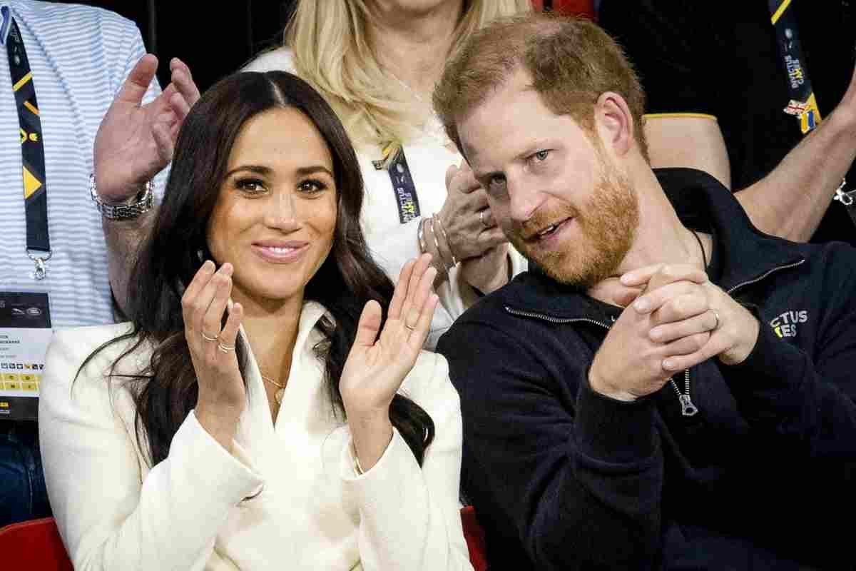 Harry e Meghan superano Kate Middleton,