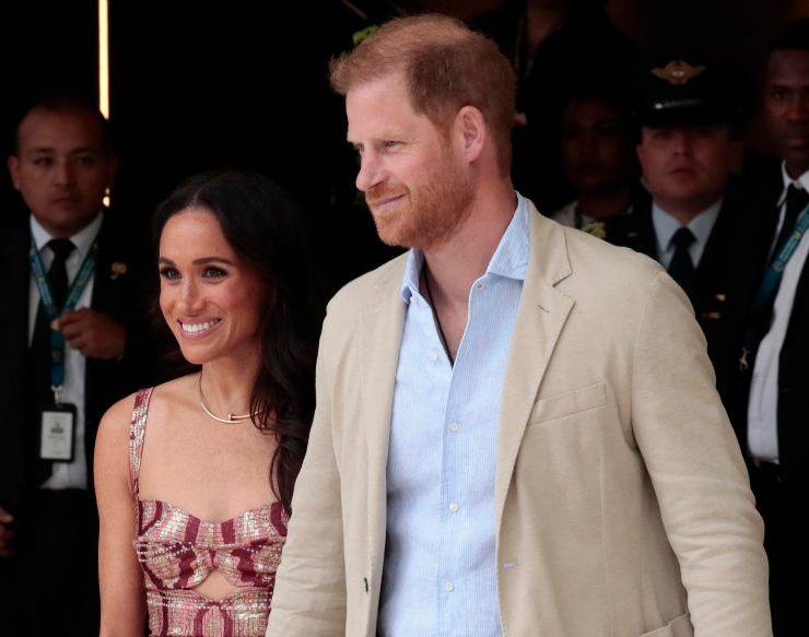 Harry e Meghan, arriva un'altra frecciata a Reali