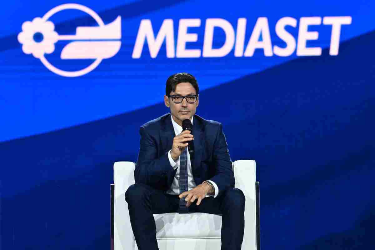 mediaset stop soap per due settimane