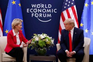 Von der Leyen e Trump